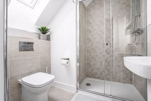 En-Suite- click for photo gallery